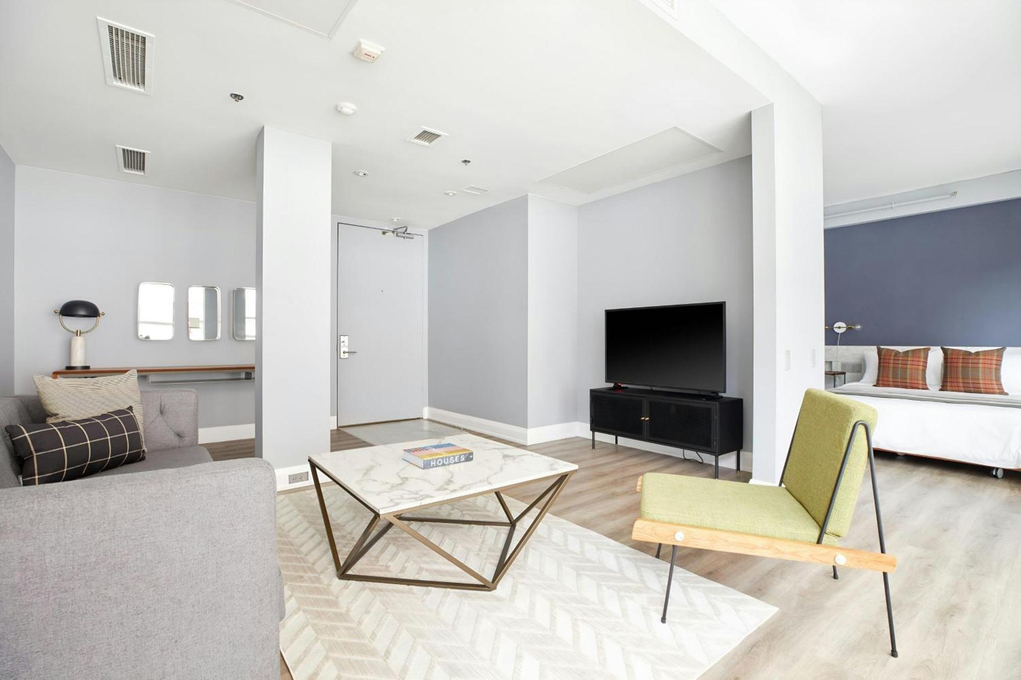 The Slate Downtown, Sonder By Marriott Bonvoy Hotel Toronto